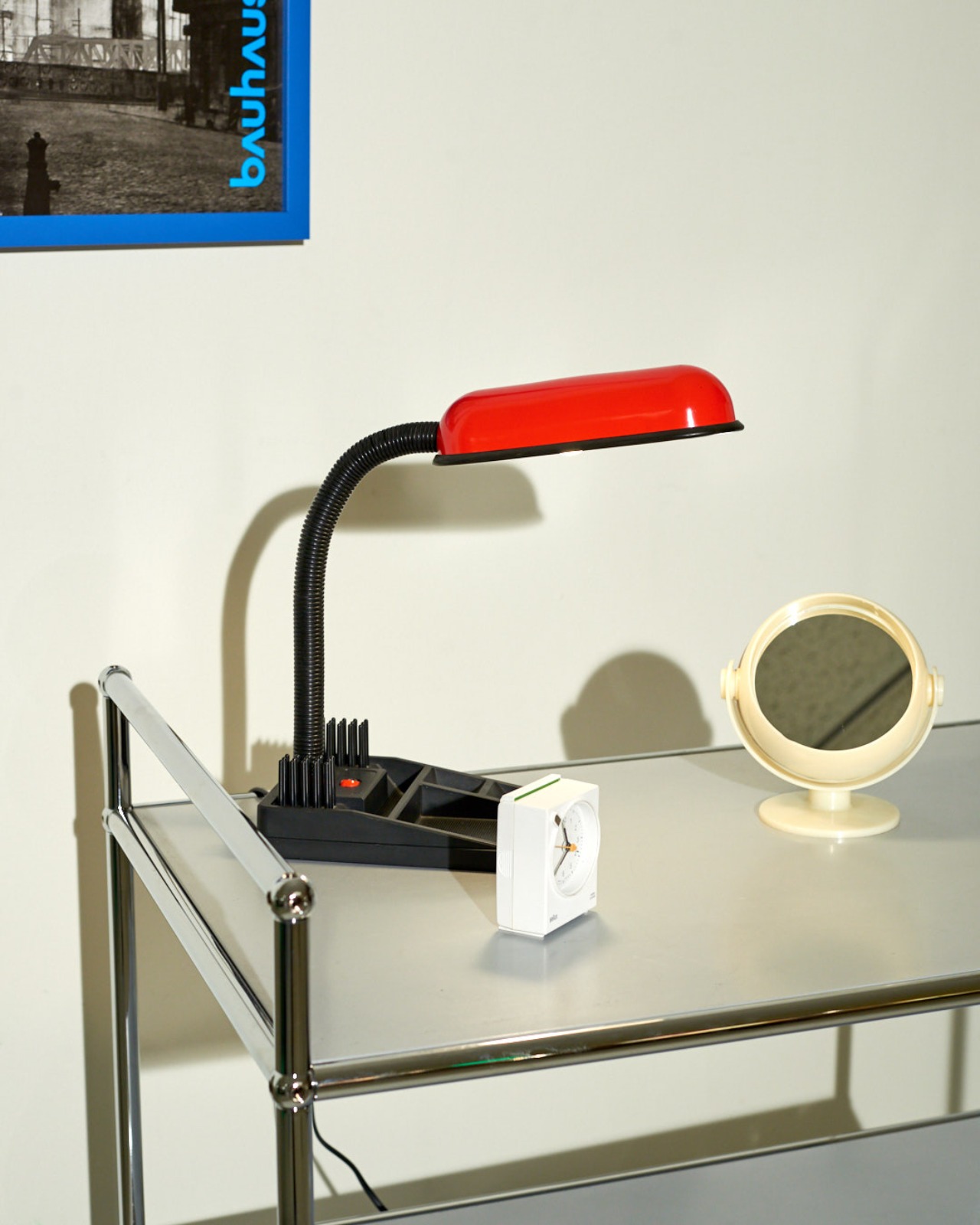 Organizer Table Lamp  (red)