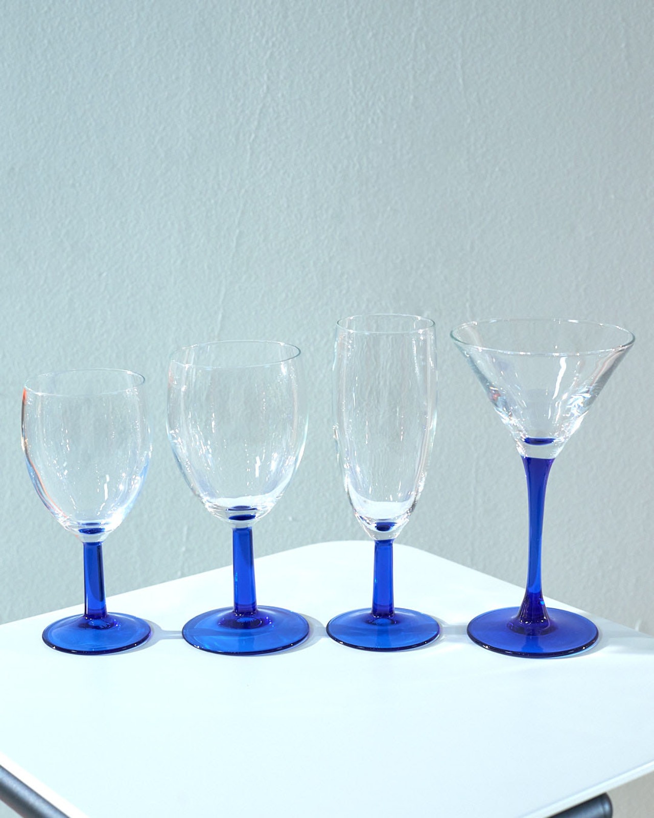 Luminarc Wine Glass Blue Base (4options)