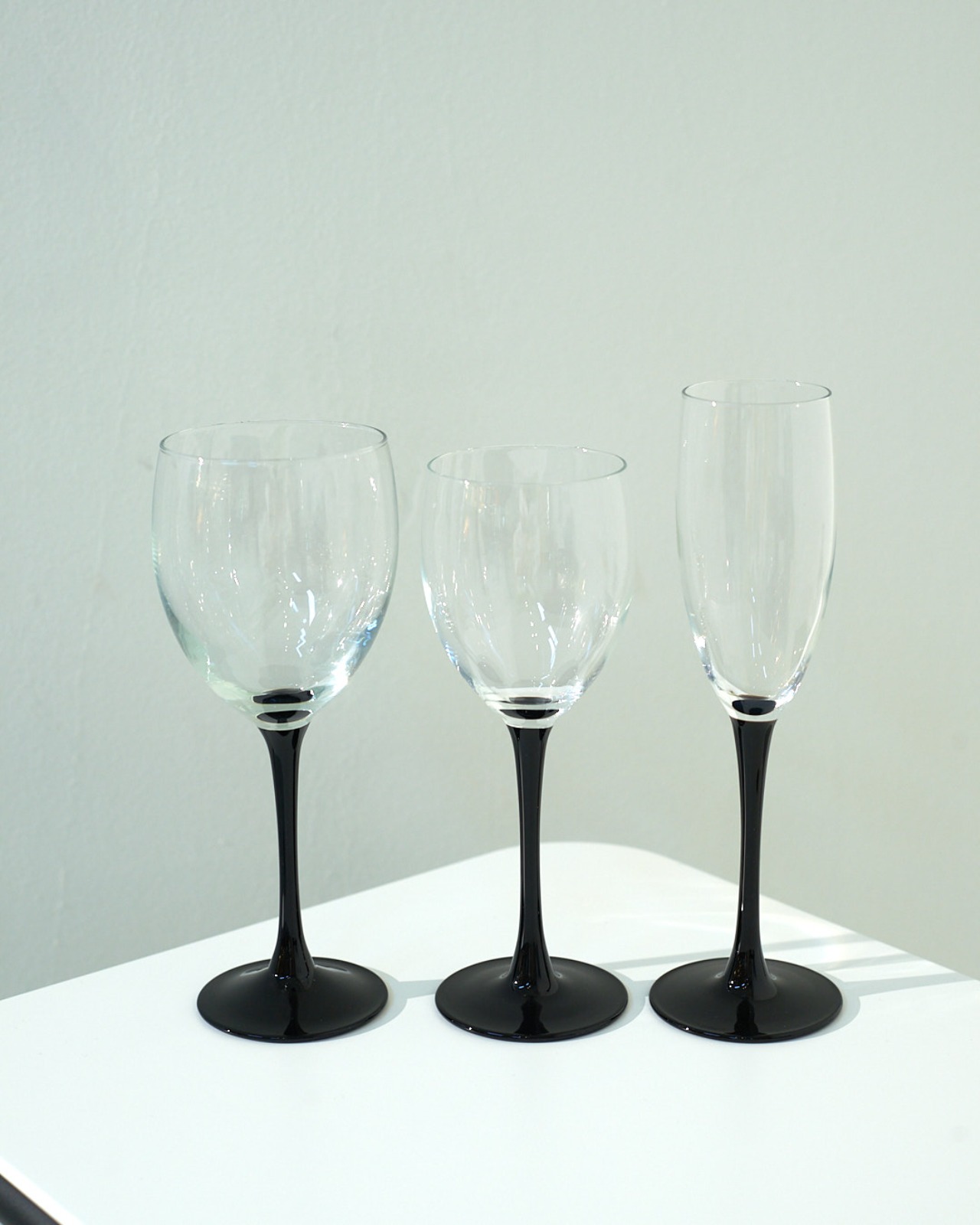 Luminarc Wine Glass Black Base (3options)