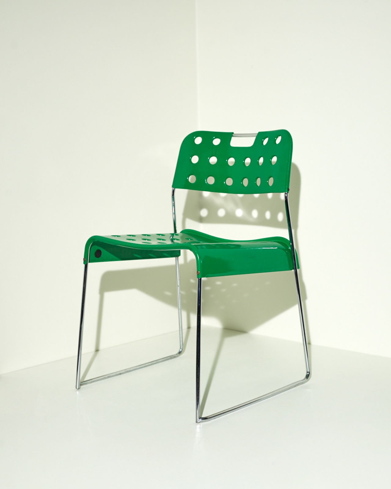 #11383 / Modern Metal Chairs Omstak by Rodney Kinsman for Bieffeplast 70s (green)