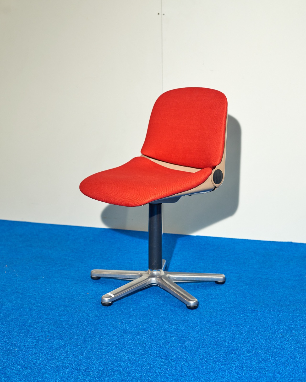 Wilkhahn 232 Chair By Wilhelm Ritz (red)